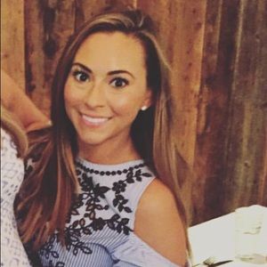 Meet your Posher, Talia